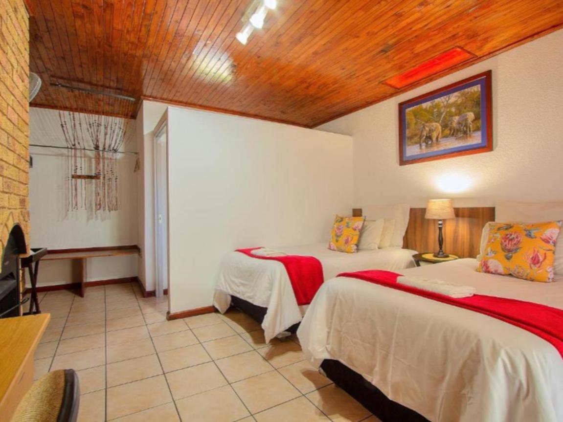 Airport Bird & Game Lodge Kempton Park Camera foto